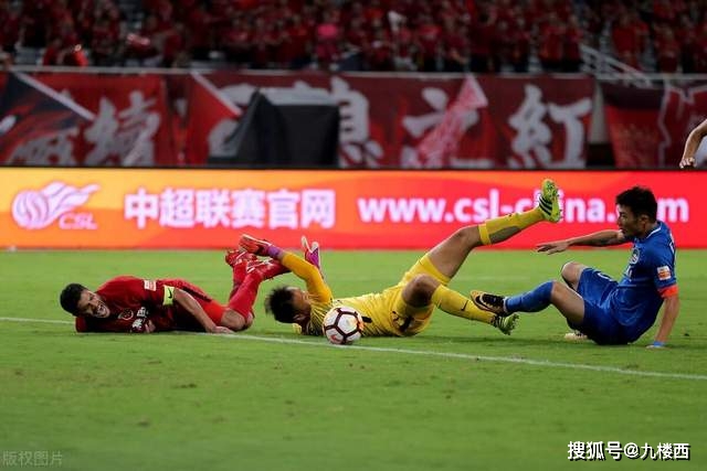 阿尔德韦雷尔德回忆：荷兰的直率让我倍感压力与挑战
